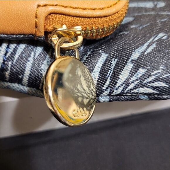 G.I.L.I. Tan Leather/Palm Print Canvas 2-in-1=Clutch/Crossbody Bag MSRP $139 - Picture 10 of 10